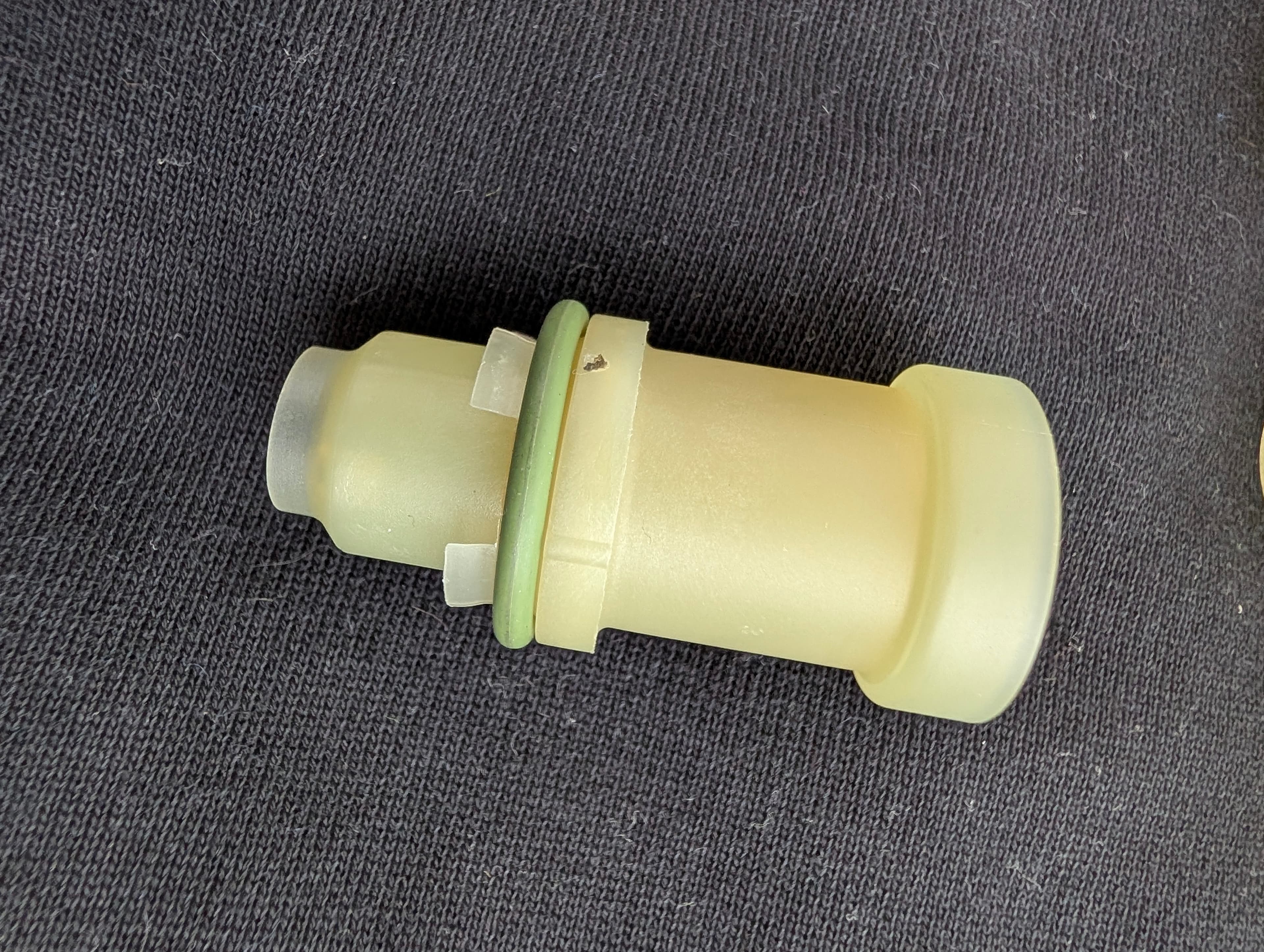 Fuel Injector Insulator  M116 / M117 K-Jetronic (NOS) A 117 070 00 55 — image 1