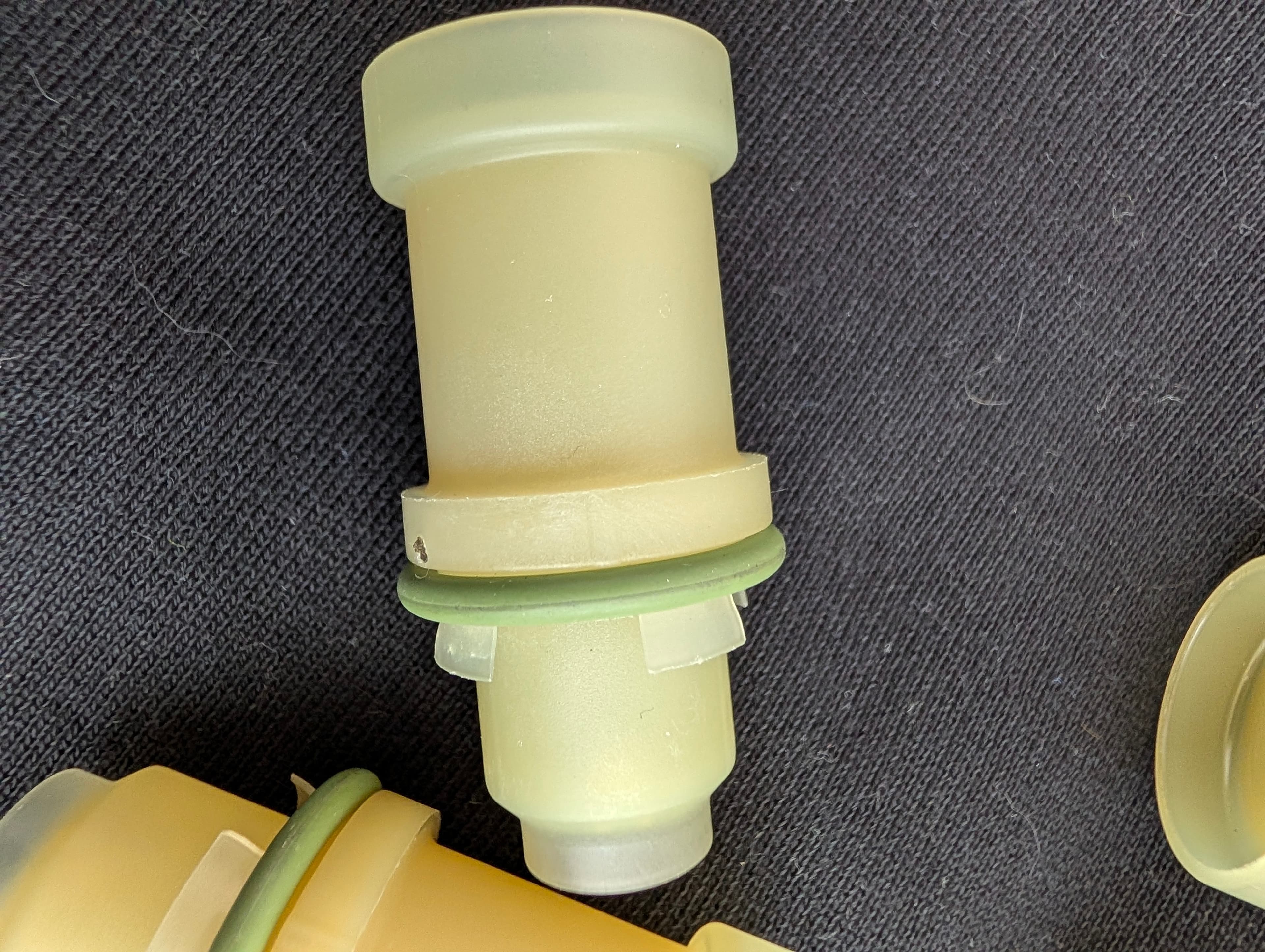 Fuel Injector Insulator  M116 / M117 K-Jetronic (NOS) A 117 070 00 55 thumbnail 2