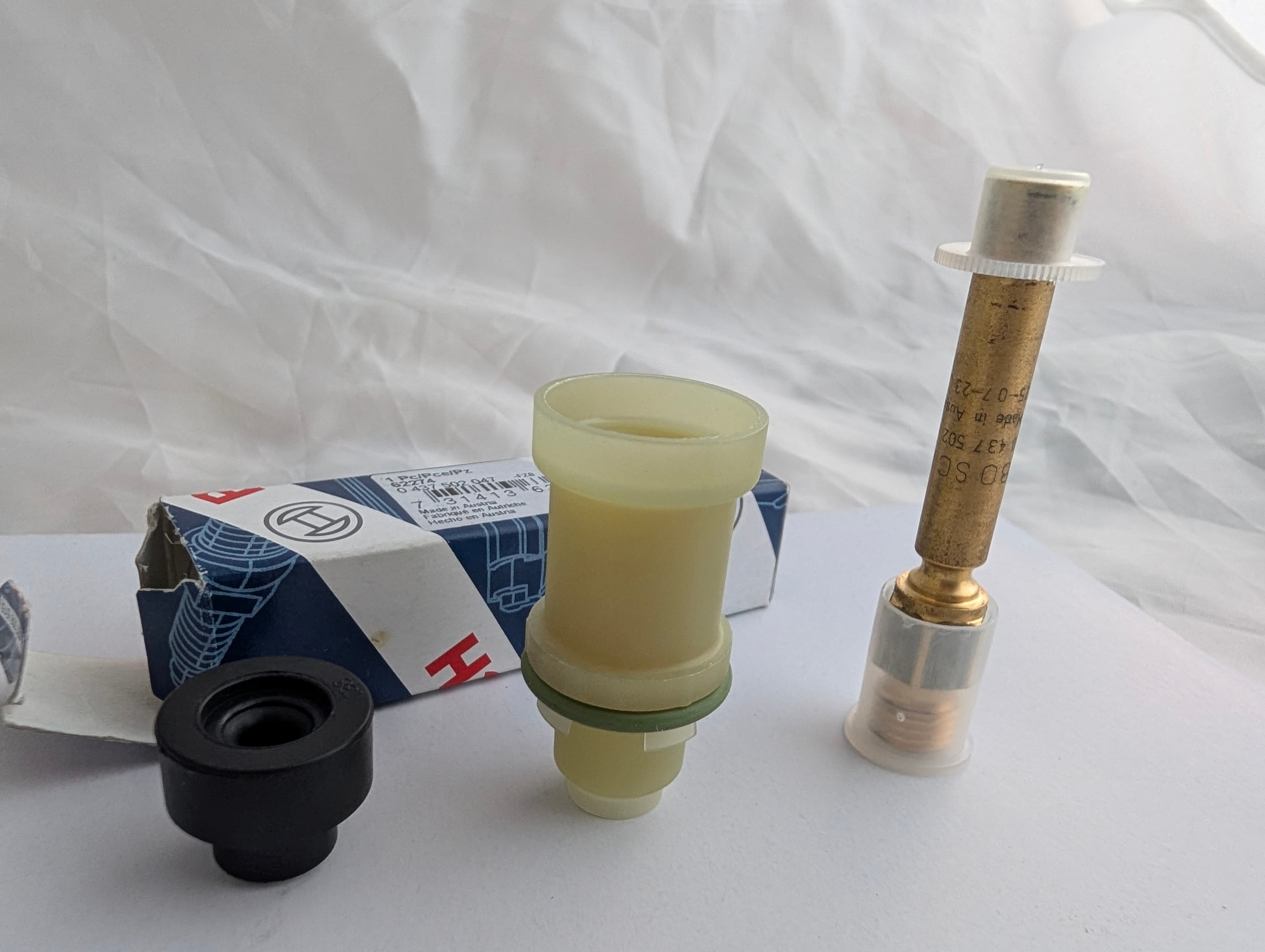 K-Jetronic Fuel Injector Refurbishment Kit — Single (M116 / M117) thumbnail 2