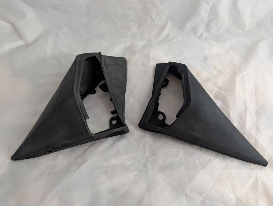 Door Mirror Rubber Boot Set (Pair) – Mercedes-Benz W201 & W124, RHD