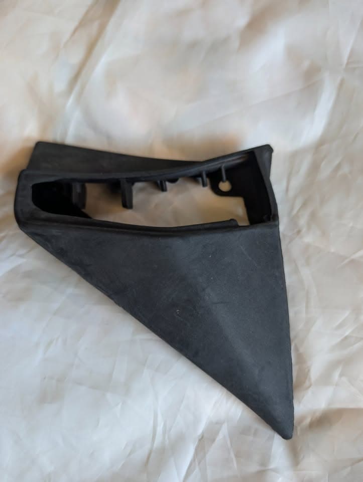 Door Mirror Rubber Boot, Left (Passenger's Side) – Mercedes-Benz W201 & W124, RHD